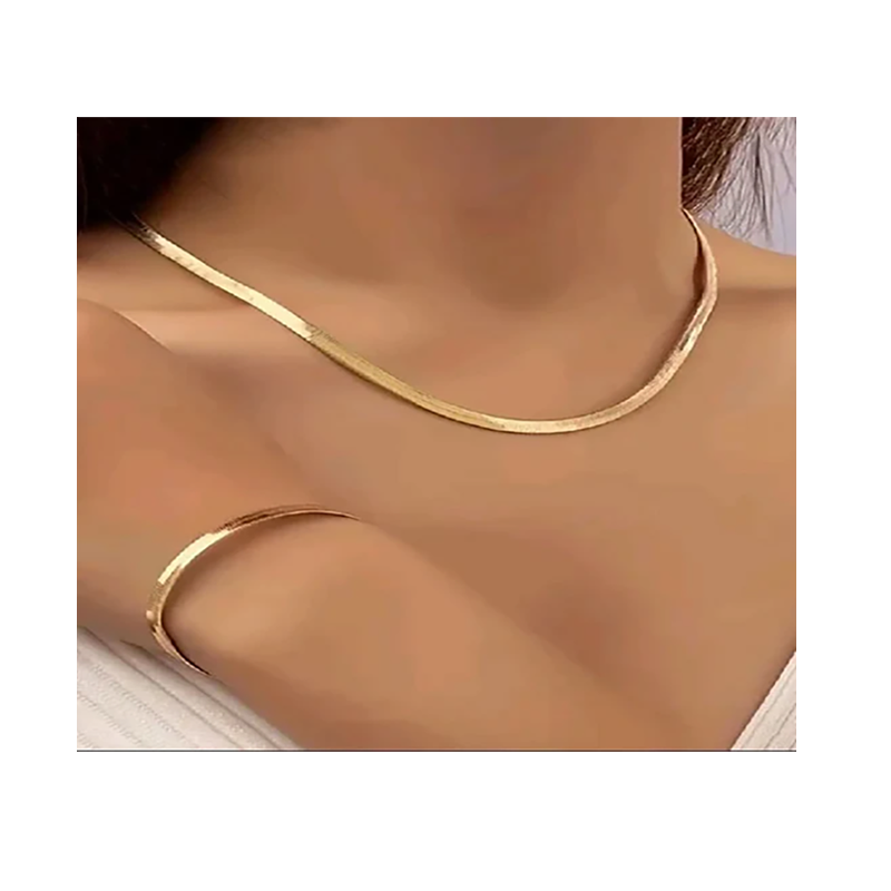 Minimalist Necklace & Bracelet Set